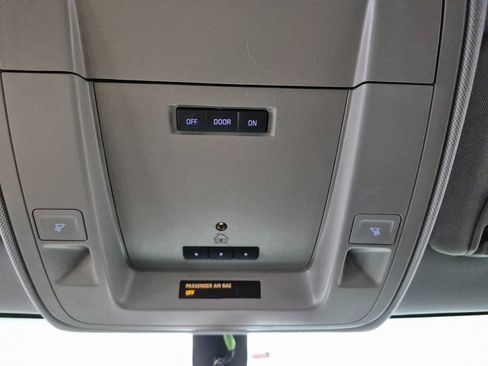 Used 2015 GMC Sierra 1500 SLE w/ SLE Value Package image 20