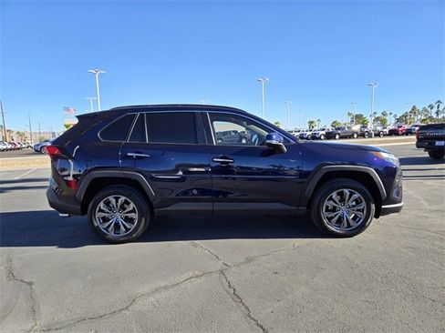 Certified 2022 Toyota RAV4 Limited image 3