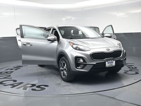 Used 2021 Kia Sportage LX image 25