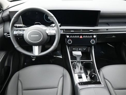 New 2026 Hyundai Tucson SEL image 12