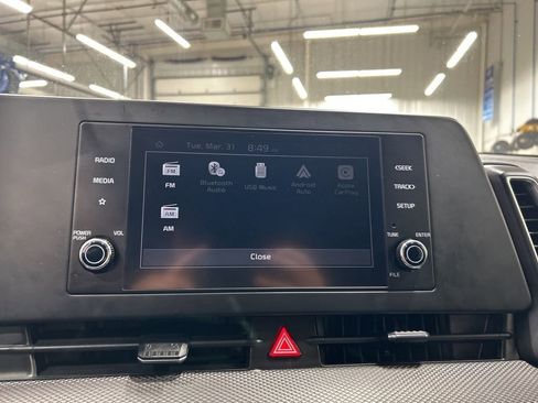 Used 2025 Kia Sportage LX image 20