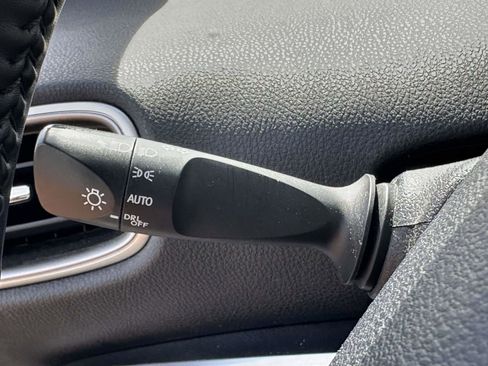 Certified 2021 Toyota Prius Prime XLE image 31