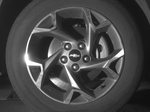 Used 2025 Chevrolet Trax LT image 13