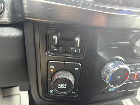 Used 2024 Ford F350 Lariat w/ Camper Package image 29