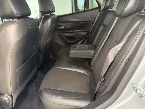 Used 2021 Buick Encore Preferred w/ Safety Package II image 25