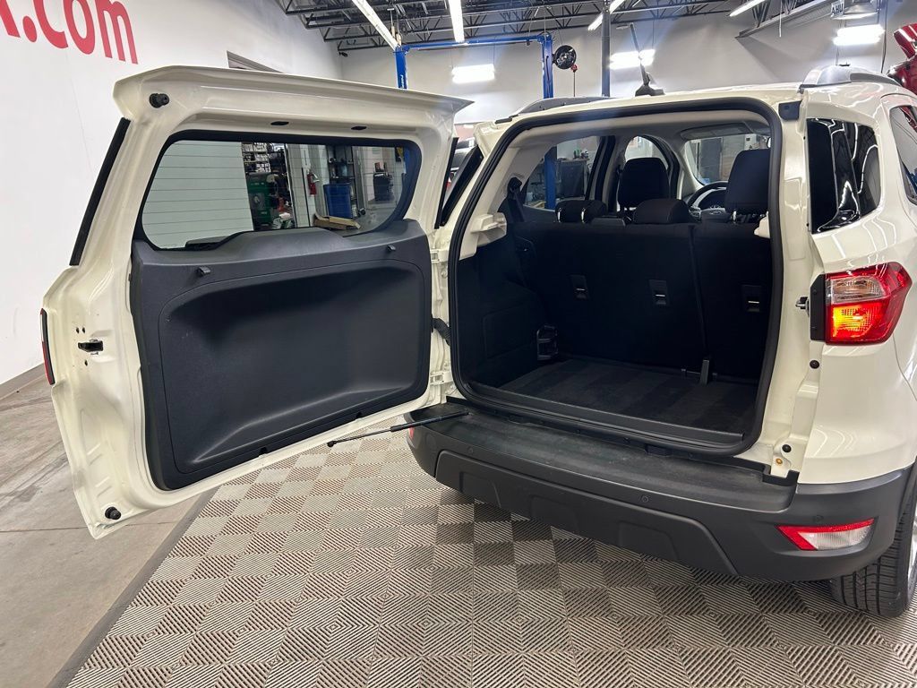 Used 2021 Ford EcoSport SE w/ SE Convenience Package FWD image 6