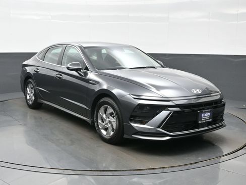 Certified 2026 Hyundai Sonata SE FWD image 8