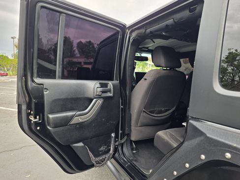 Used 2013 Jeep Wrangler Unlimited Sport AWD/4WD image 14