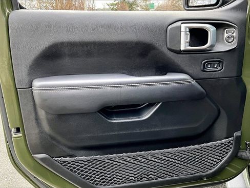 Certified 2023 Jeep Wrangler Rubicon w/ Xtreme 35 Tire Package image 26