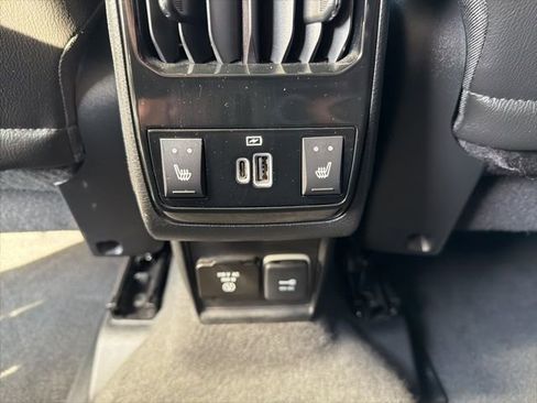 Used 2022 Jeep Compass Limited w/ Elite Group AWD/4WD image 14