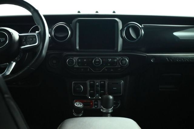 Used 2022 Jeep Wrangler Unlimited Rubicon w/ Trailer Tow Package AWD/4WD image 37