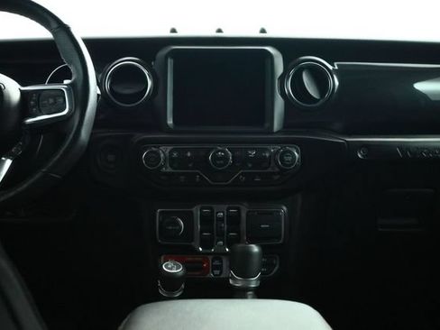 Used 2022 Jeep Wrangler Unlimited Rubicon w/ Trailer Tow Package AWD/4WD image 37