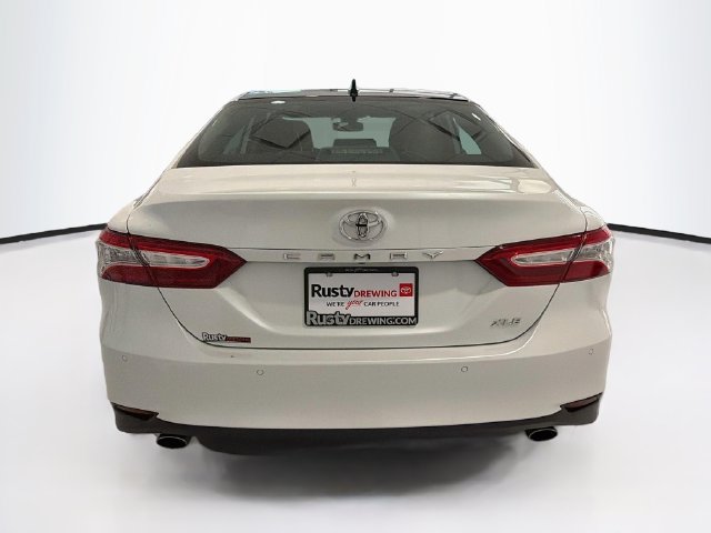 Used 2020 Toyota Camry XLE w/ Driver Assist Package FWD image 5