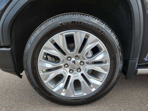 Used 2020 GMC Sierra 1500 Denali w/ Denali Ultimate Package image 15