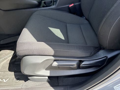 Used 2026 Honda CR-V LX image 15