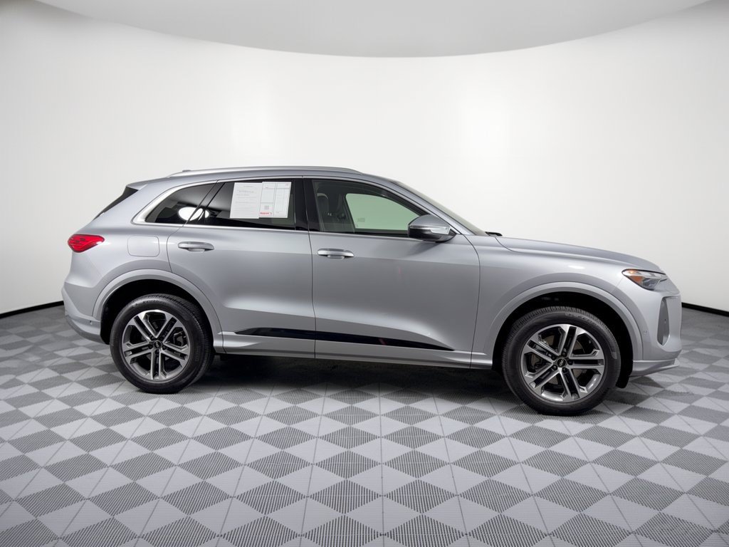 Certified 2026 Audi Q5 Premium AWD/4WD image 8