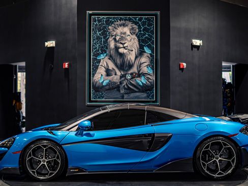 Used 2020 McLaren 600LT Spider RWD image 37
