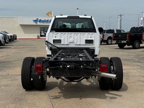 Certified 2024 Ford F550 4x4 Crew Cab Super Duty image 4
