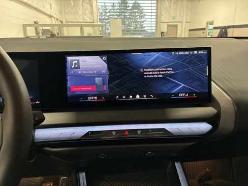 Used 2025 BMW X3 M50 w/ Premium Package image 23