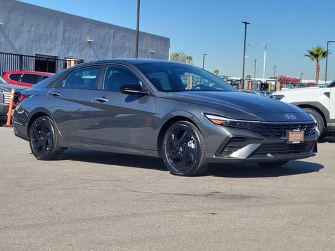 New 2026 Hyundai Elantra SEL Sport FWD image 33