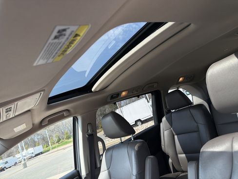 Used 2015 Honda Odyssey EX-L image 36