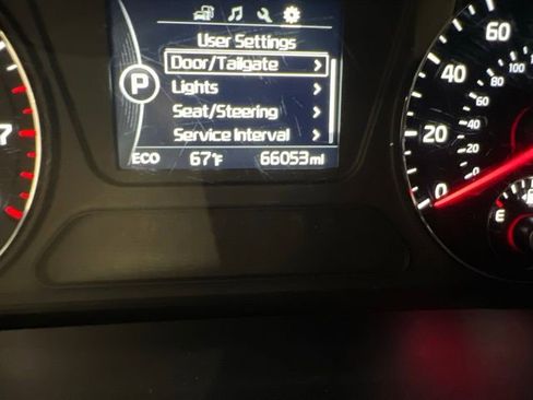 Used 2017 Kia Sorento AWD w/ LX Convenience Package image 23