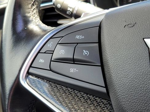Used 2022 Cadillac XT5 Sportv w/ Technology Package AWD/4WD image 13
