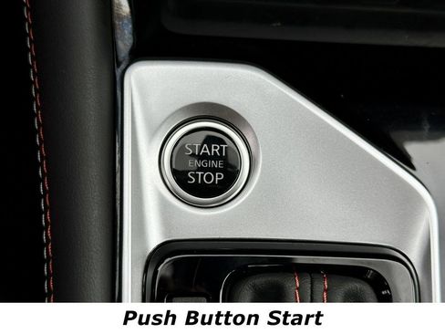 Certified 2025 Nissan Altima 2.5 SR w/ SR Premium Package FWD image 10