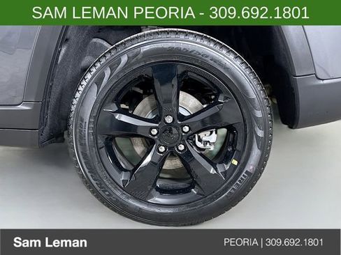 New 2026 Jeep Grand Cherokee Limited w/ Limited Altitude Package image 33