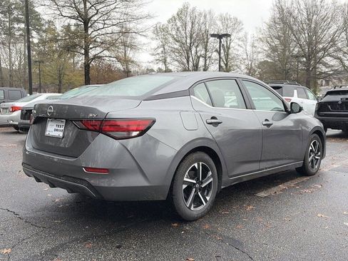 Used 2024 Nissan Sentra SV image 5