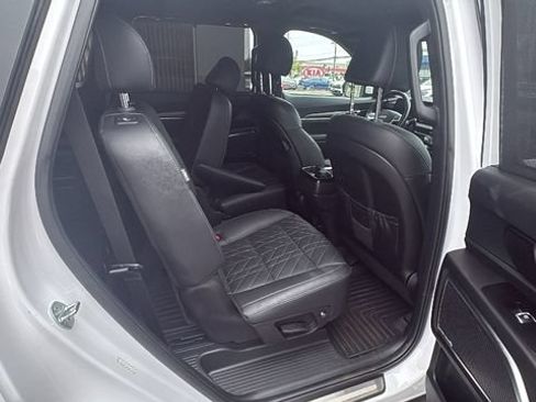 Used 2024 Kia Telluride SX X-Line AWD/4WD image 14
