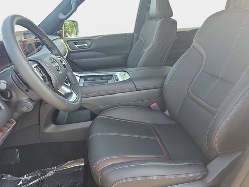 New 2026 Nissan Armada SL w/ Captain's Chari Seat Package AWD/4WD image 15