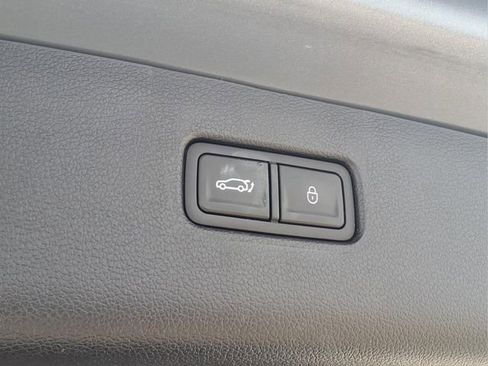 Used 2025 Genesis GV80 2.5T Standard image 32