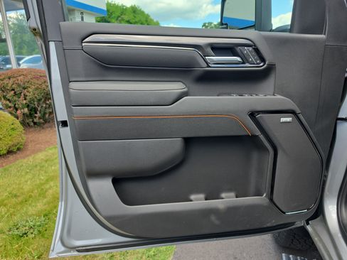 New 2026 GMC Sierra 2500 AT4 w/ AT4 Premium Plus Package AWD/4WD image 18