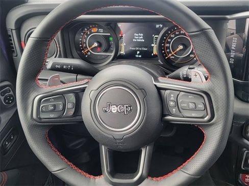 New 2026 Jeep Wrangler Unlimited Rubicon 392 image 18