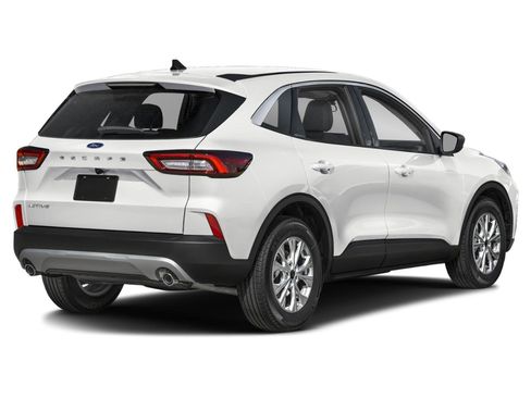 Used 2024 Ford Escape Active FWD image 2