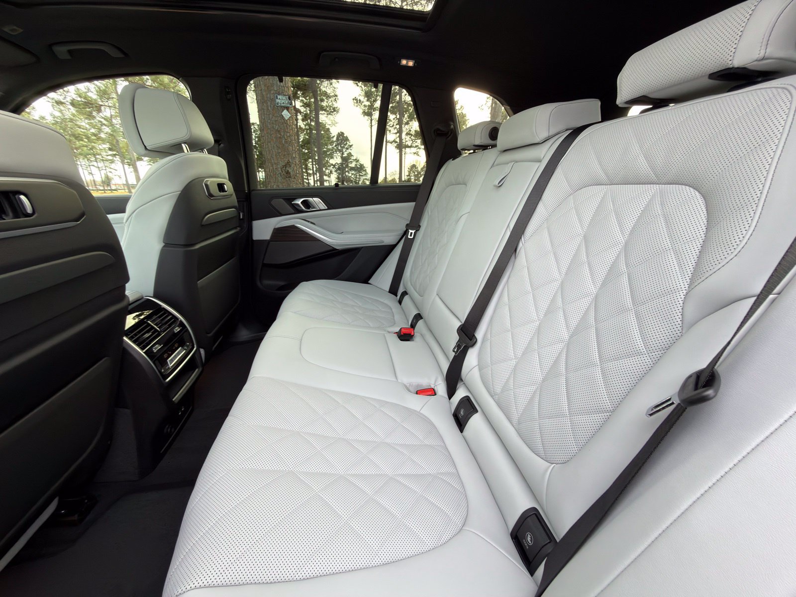 New 2026 BMW X5 xDrive40i w/ Executive Package AWD/4WD image 14