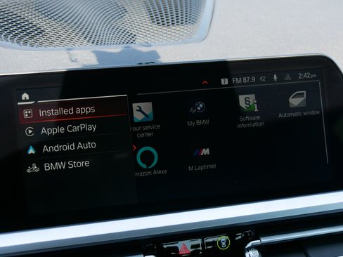 Used 2020 BMW 330i xDrive Sedan w/ Premium Package AWD/4WD image 29