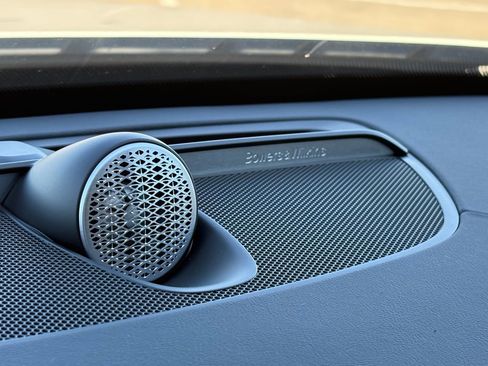 New 2026 Volvo XC90 B6 Ultra w/ Lounge Package image 17