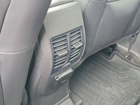 Used 2018 Ford Escape Titanium w/ Ford Safe & Smart Package image 14