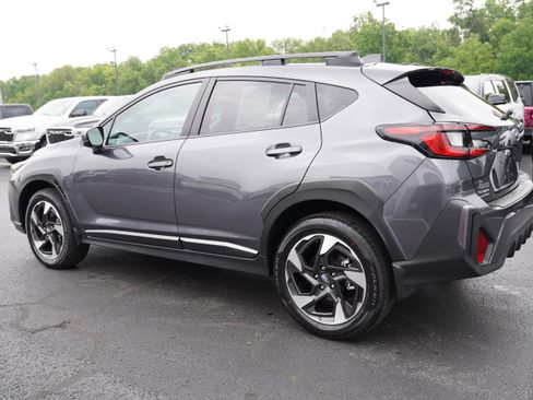 Used 2025 Subaru Crosstrek 2.5i Limited AWD/4WD image 9