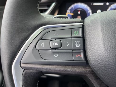 New 2025 Jeep Grand Cherokee Limited image 28