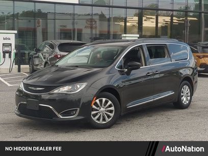 Used 2017 Chrysler Pacifica Touring-L