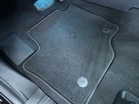 New 2026 Ford F250 Lariat w/ Tremor Off-Road Package image 38