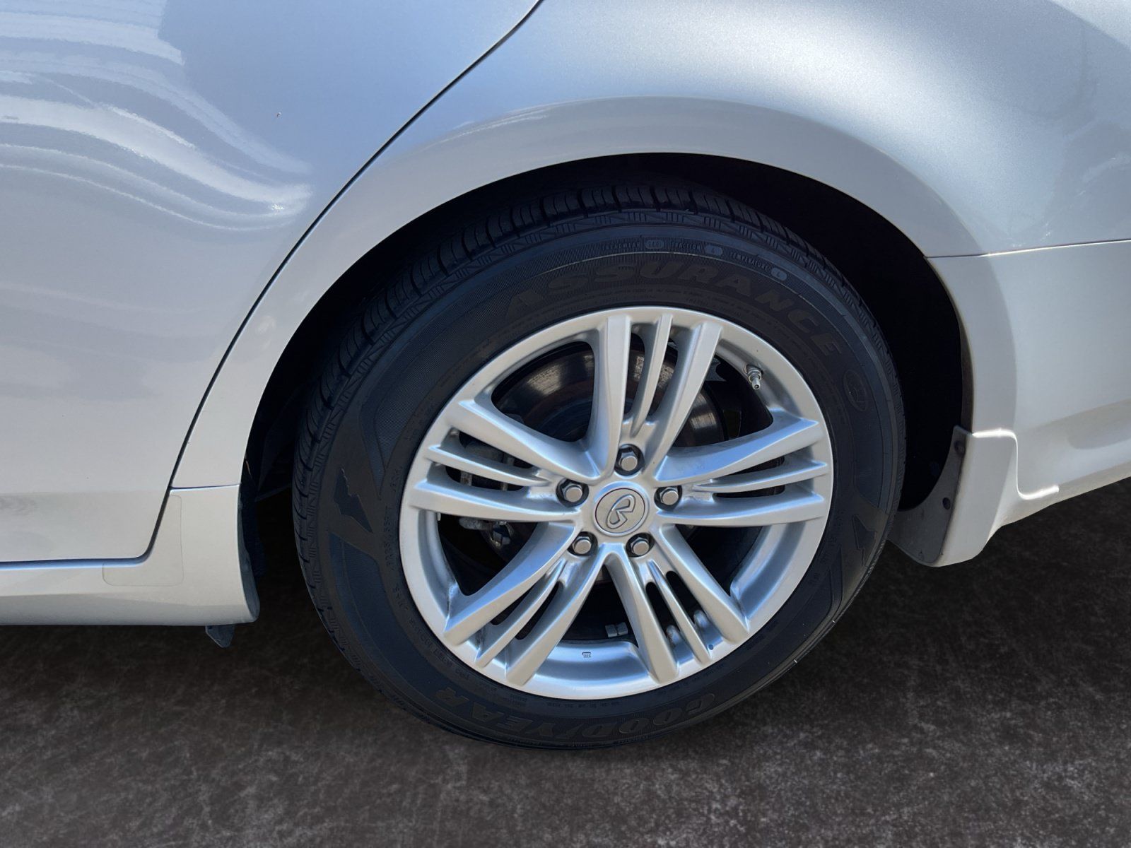 Used 2013 INFINITI G37 Journey w/ Premium Pkg RWD image 9