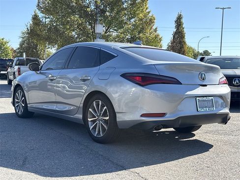 Used 2023 Acura Integra image 5