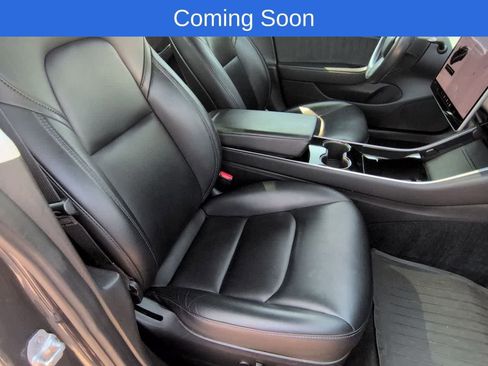 Used 2018 Tesla Model 3 Long Range RWD image 21