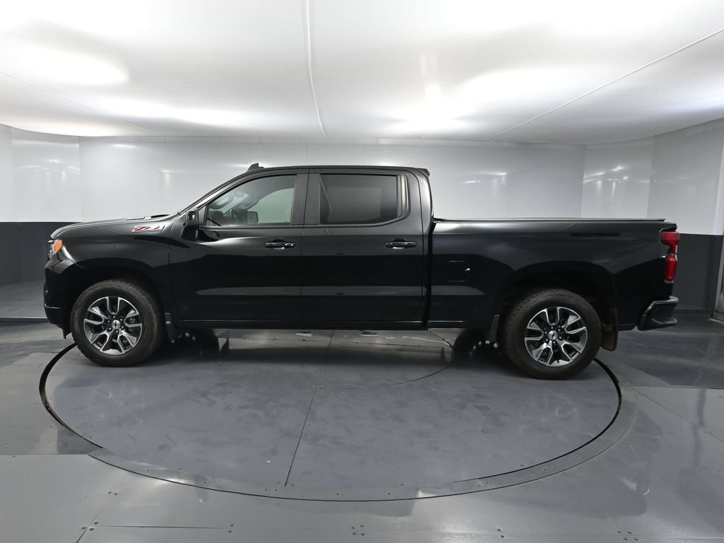 Used 2024 Chevrolet Silverado 1500 RST AWD/4WD image 7