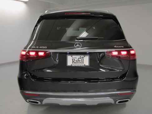 Certified 2026 Mercedes-Benz GLS 450 4MATIC image 6