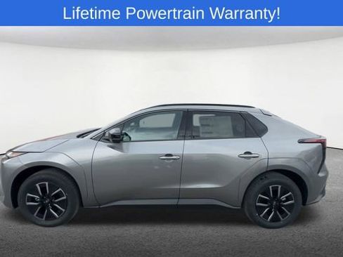 New 2026 Subaru Solterra Premium image 6